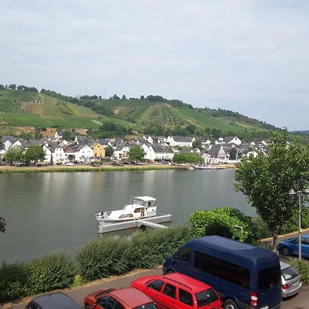 첼 안 데어 모젤 Mosel Panorama 아파트 외부 사진