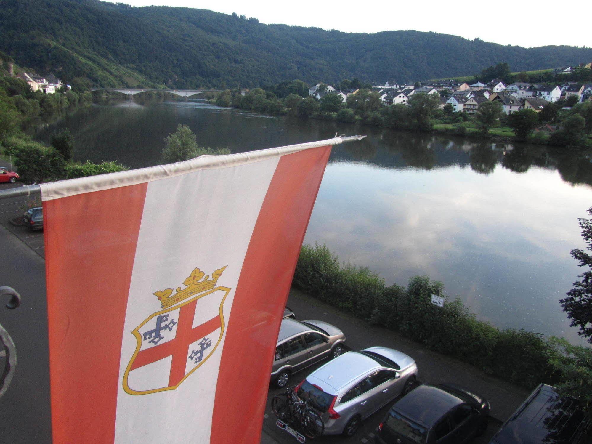첼 안 데어 모젤 Mosel Panorama 아파트 외부 사진